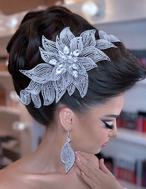 Pinza De Pelo Trenzada Con Diamantes Geométricos