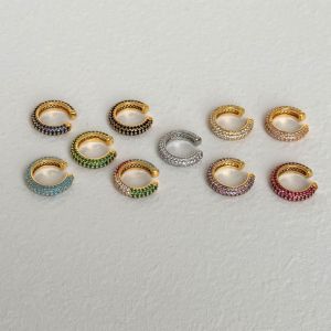 Ear Cuff En Forma De C De Circonio Con Incrustaciones De Cobre