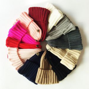 Gorro Infantil De Punto Con Dos Bolas De Pelo