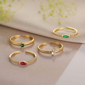 Anillo Abierto Geométrico De Cobre Bañado En Oro Con Circonitas