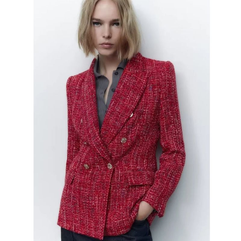 Blazer Texturizado Con Doble Botonadura