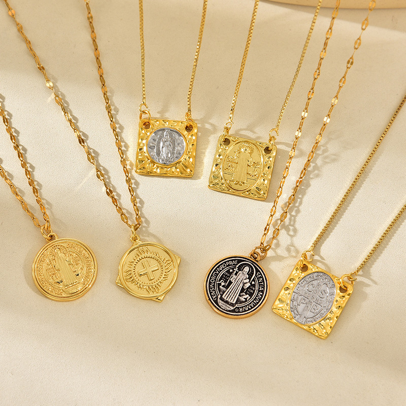 Fashion Golden 5 Titanium Steel Geometric Portrait Pendant Necklace With Zirconia