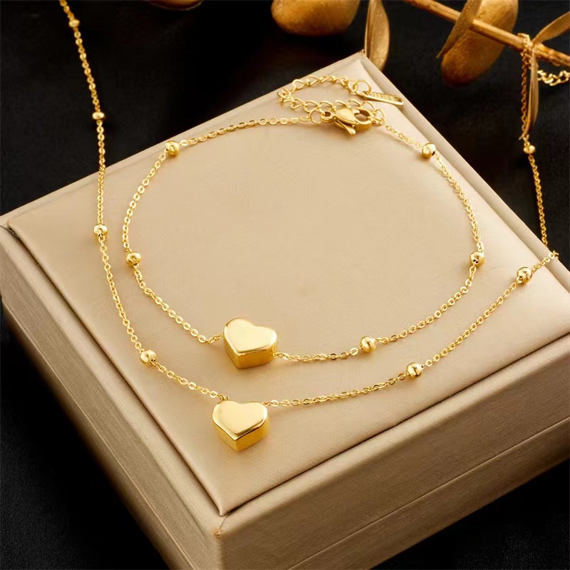 Fashion Gold Necklace Titanium Steel Heart Necklace