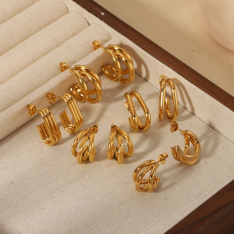 Pendientes En Forma De U De Acero Titanio