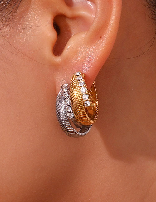 Fashion Gold Titanium Steel Gold-plated Diamond Herringbone C-shaped Earrings