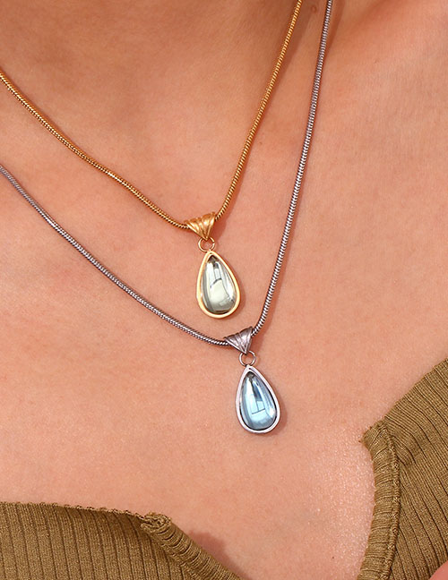 Fashion Gold-green Diamond Gold-plated Titanium Water Drop Necklace