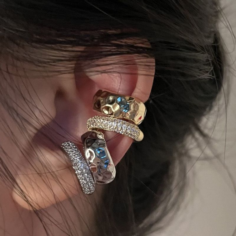 Fashion Gold Metal Diamond Lava Double Layer Ear Cuff
