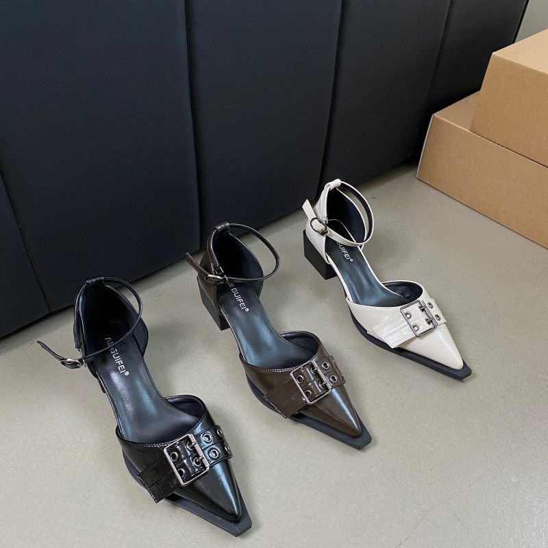 Fashion Apricot One-piece Pointed Toe Thick Heel Shoes
