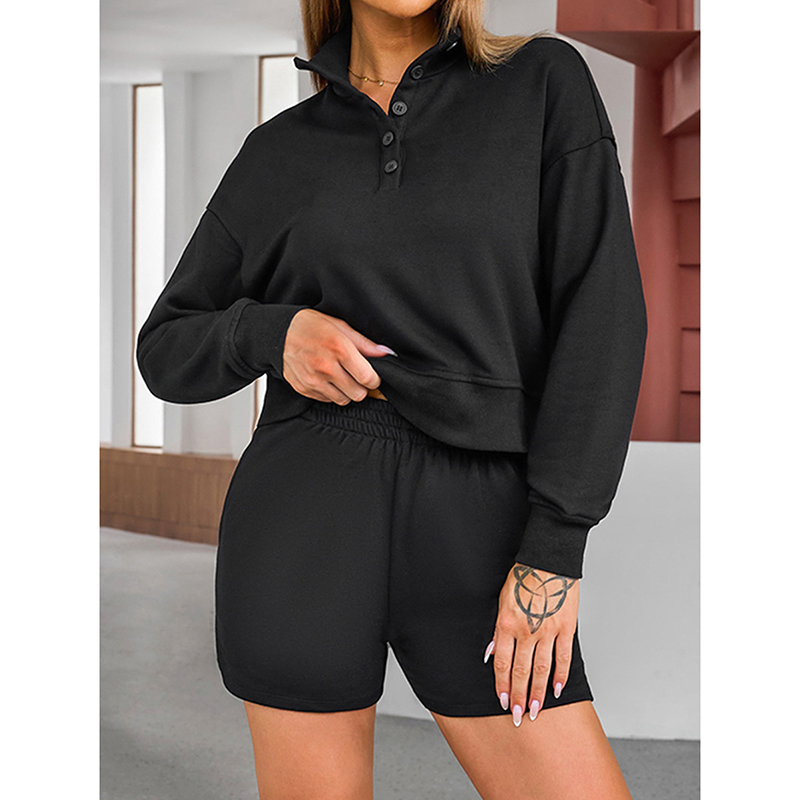 Conjunto De Pantalones Cortos Tipo Sudadera Con Cuello Alto Y Botones De Poliéster