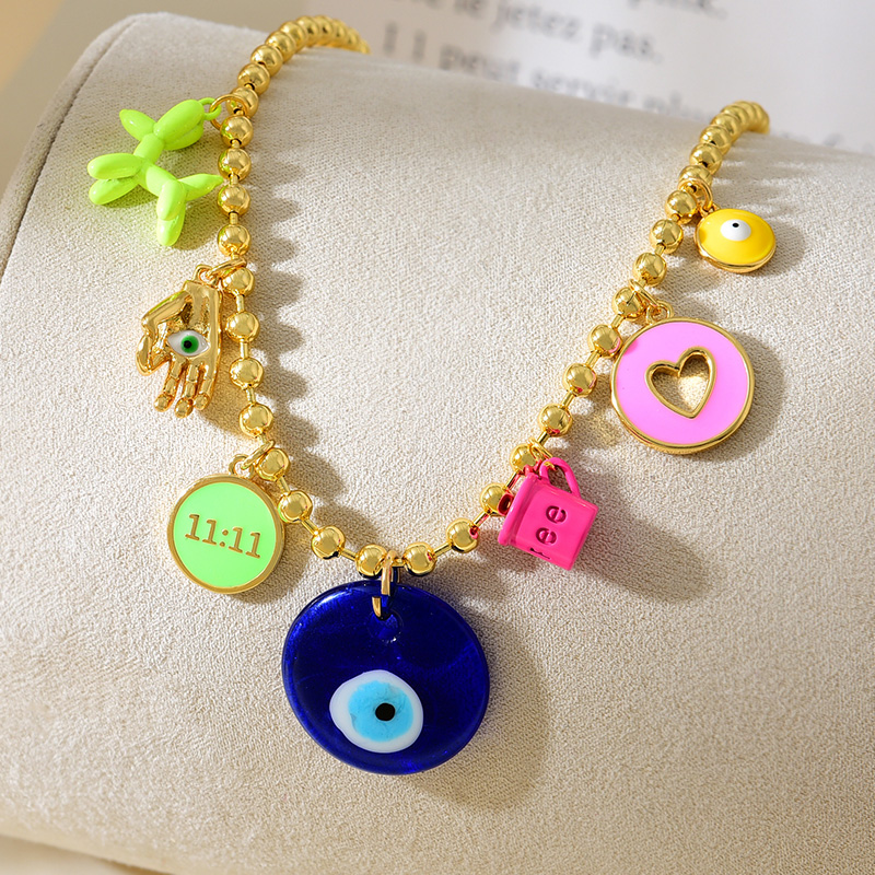 Collar De Cuentas Con Colgante De Letra De Amor Con Ojo De Aceite Que Gotea De Circonio Con Incrustaciones De Cobre (3 Mm)