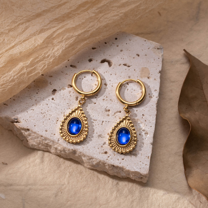 Pendientes Con Forma De Gota De Acero Titanio