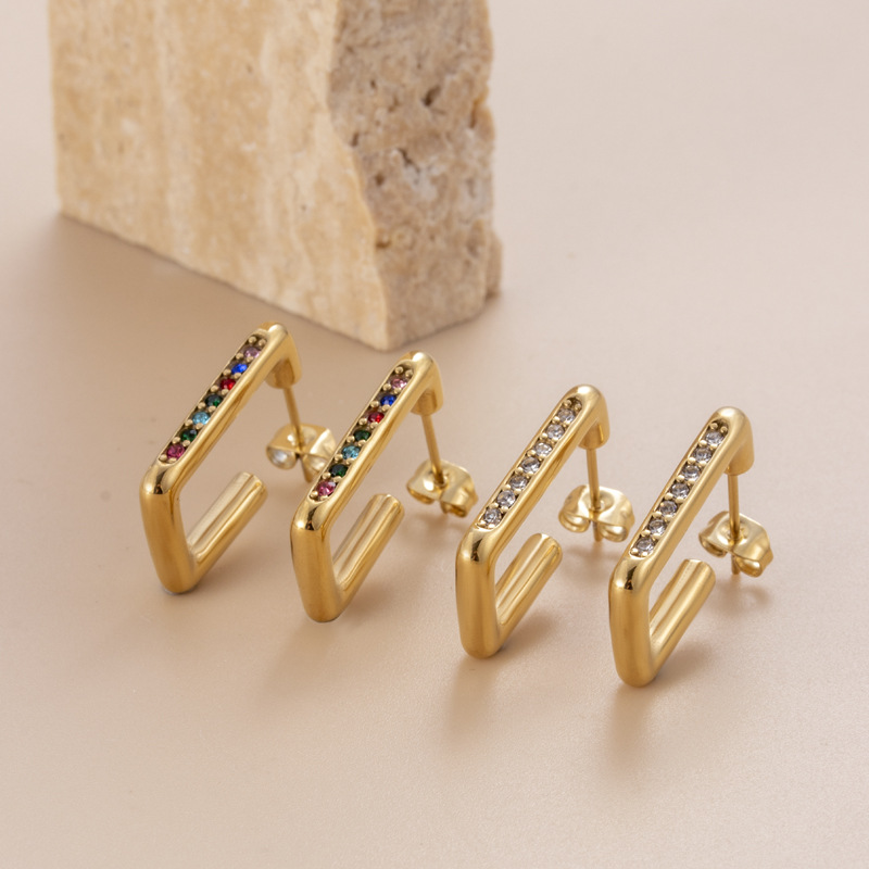 Pendientes Cuadrados De Diamantes De Acero