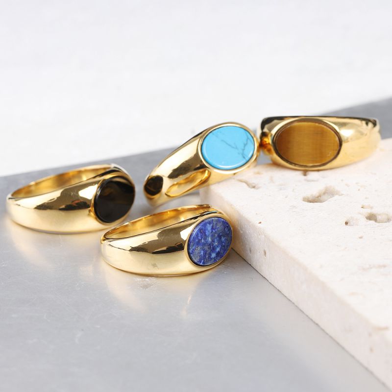 Anillo Ovalado De Acero Con Turquesa