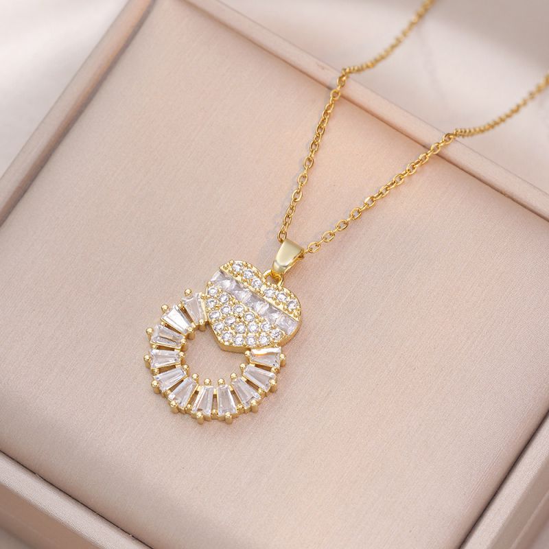 Fashion Gold Titanium Steel Diamond Love Necklace