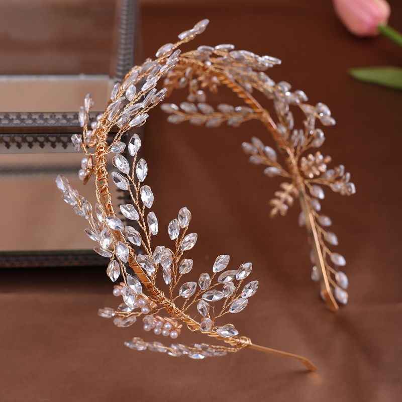 Diadema De Hojas Trenzadas De Diamantes Geométricos