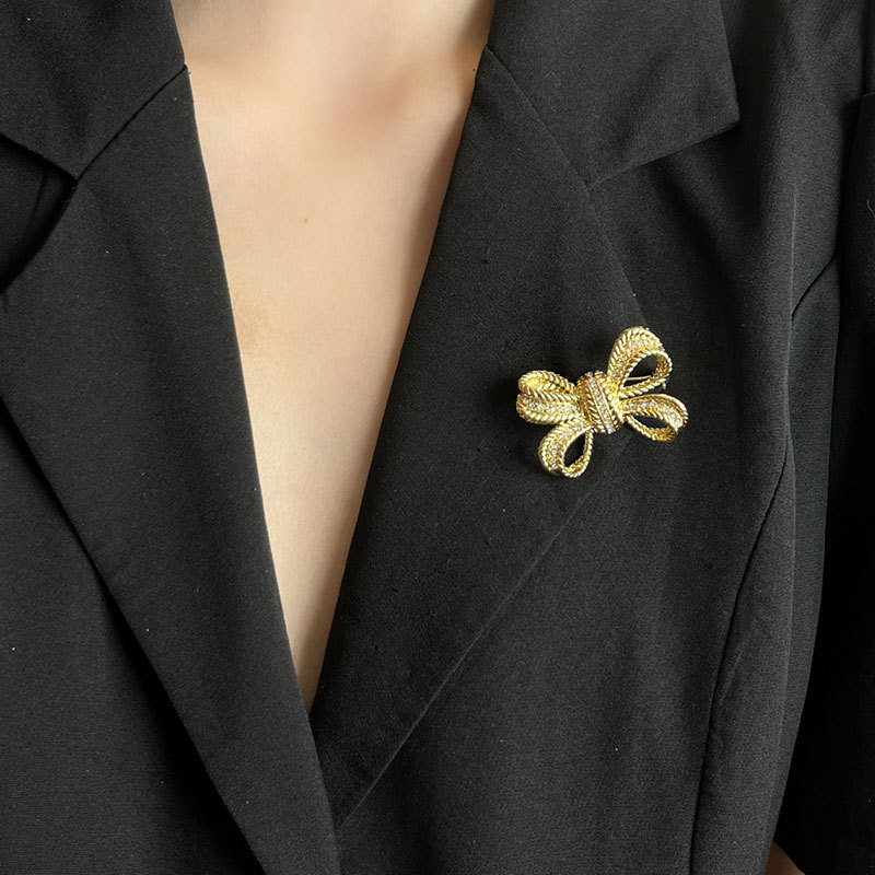 Broche De Lazo De Diamantes De Aleación