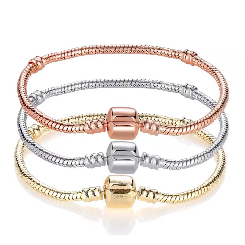 Fashion White Zircon Silver Snake Bone Bracelet