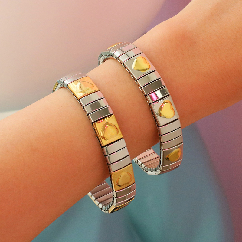 Fashion Gold Titanium Steel Love Elastic Bracelet