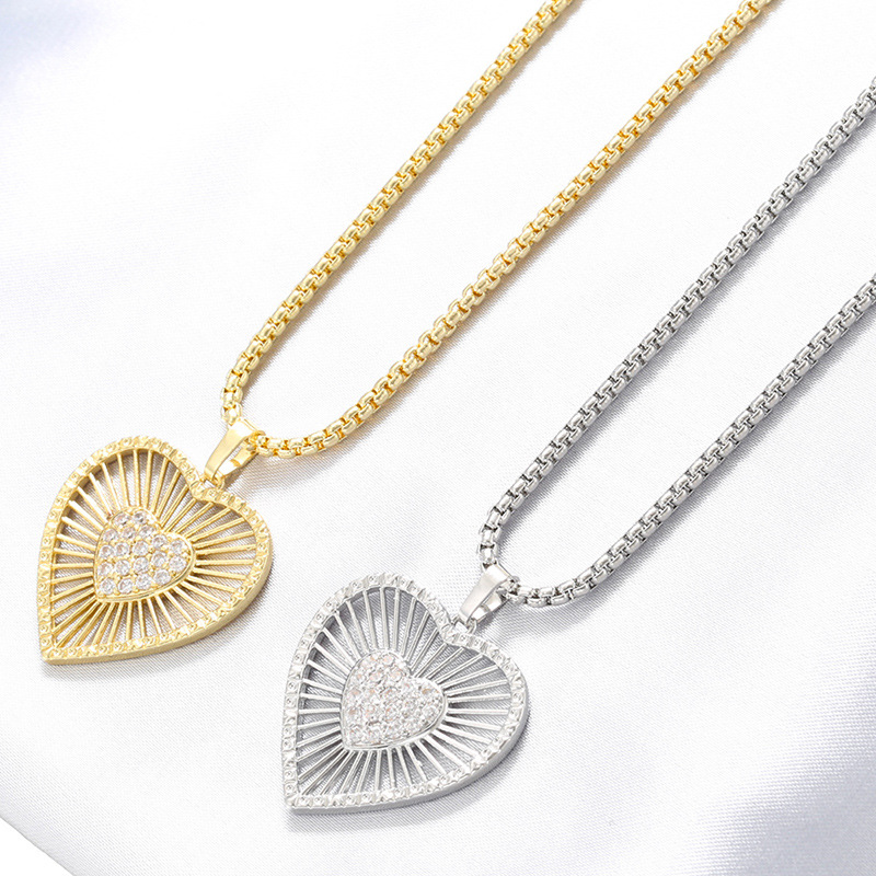 Fashion Gold Copper Inlaid Zirconium Love Necklace