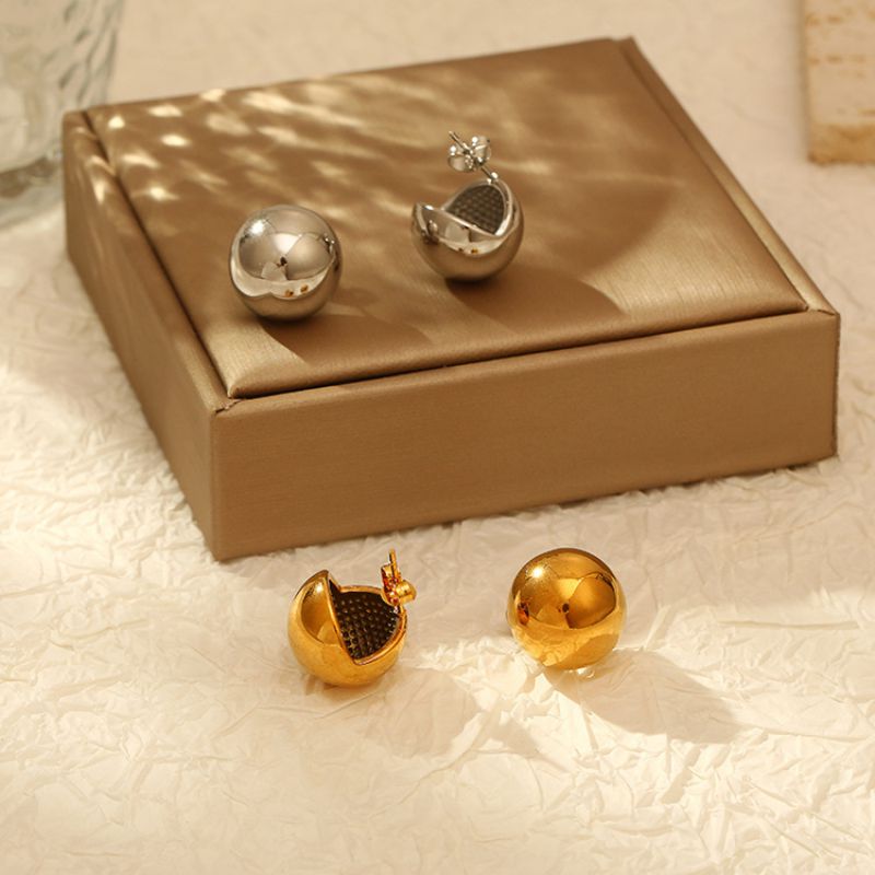 Fashion Gold Spherical Glossy Earrings