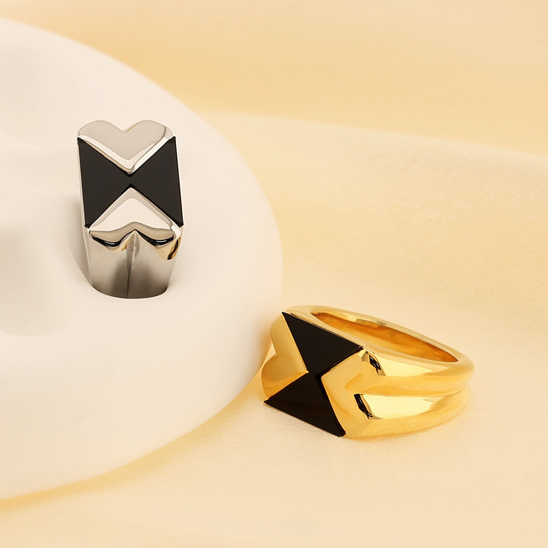 Fashion Gold Titanium Steel Geometric Ring