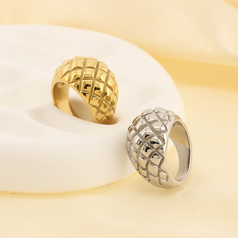 Fashion Gold Stainless Steel Diamond Ring