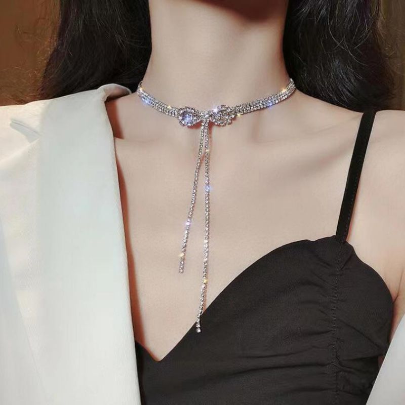 Collar De Aleación Con Lazo De Diamantes
