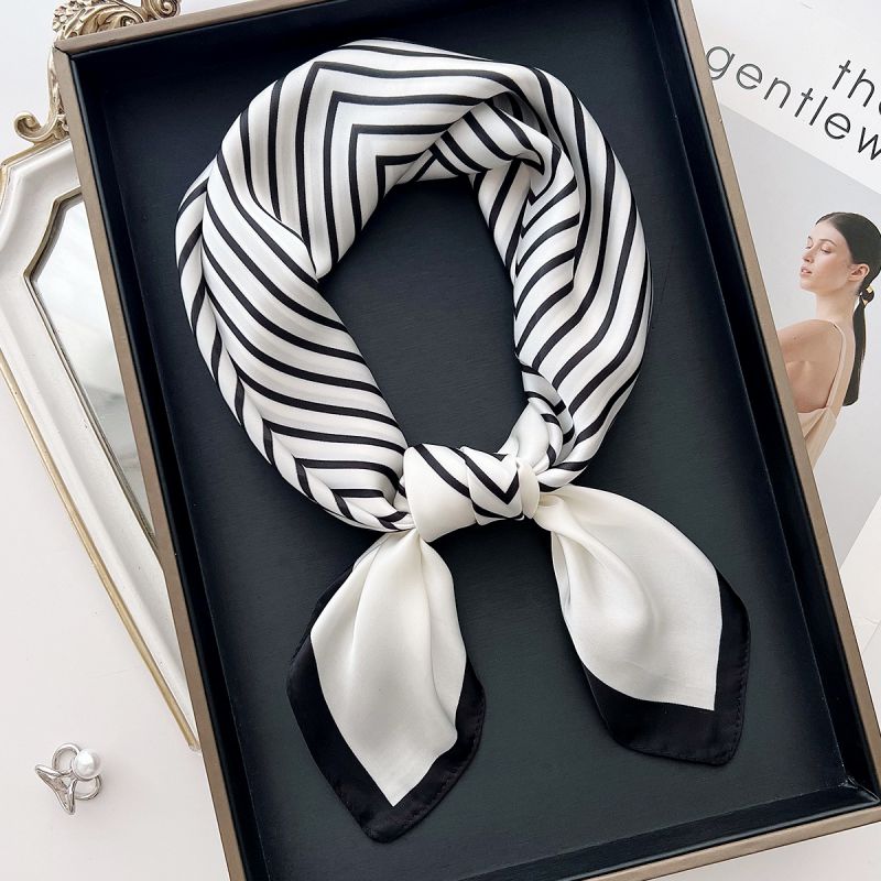 Fashion 2# Black Cotton And Linen Printed Silk Scarf