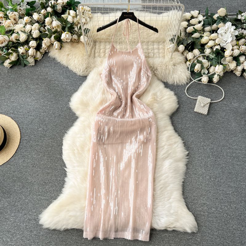 Vestido De Lentejuelas Con Tirantes Y Cuello Halter