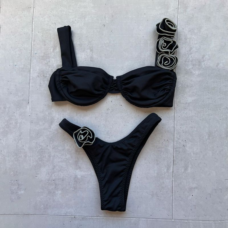 Fashion Black Nylon Three-dimensional Flower Split Swimsuit