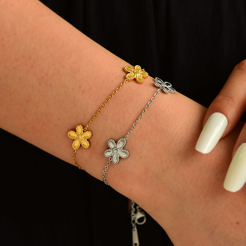 Pulsera De Flores De Acero Titanio