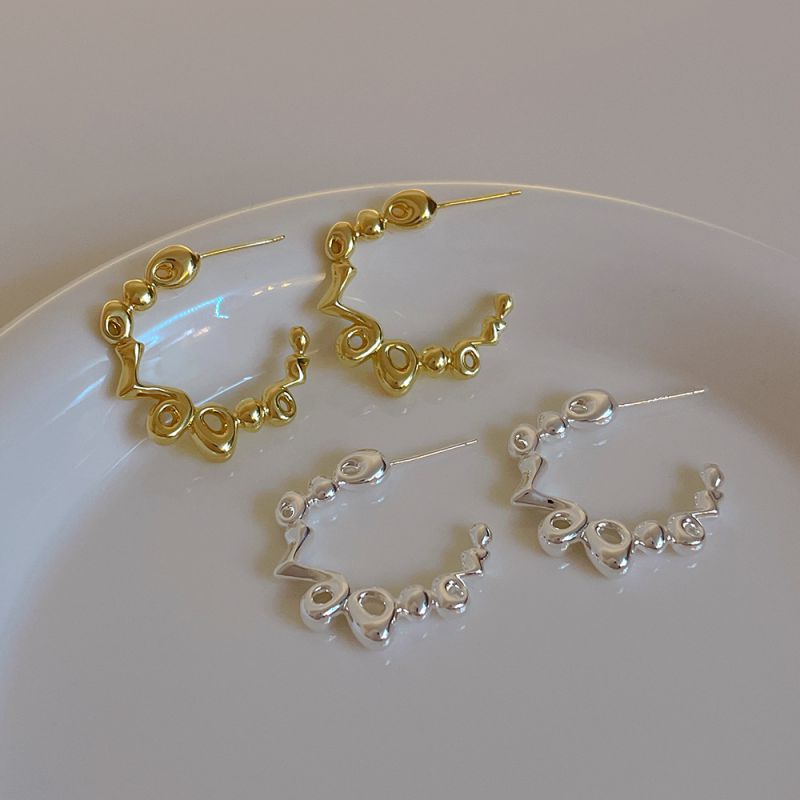 Fashion Silver Metal Hollow C-shaped Earrings