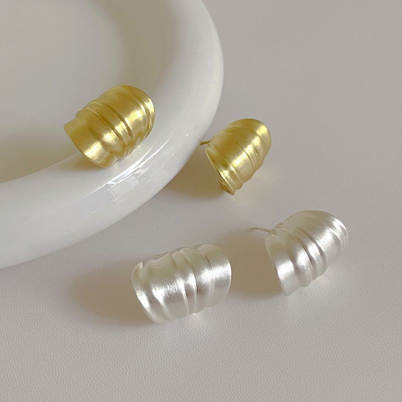 Fashion Silver Metal Irregular Earrings