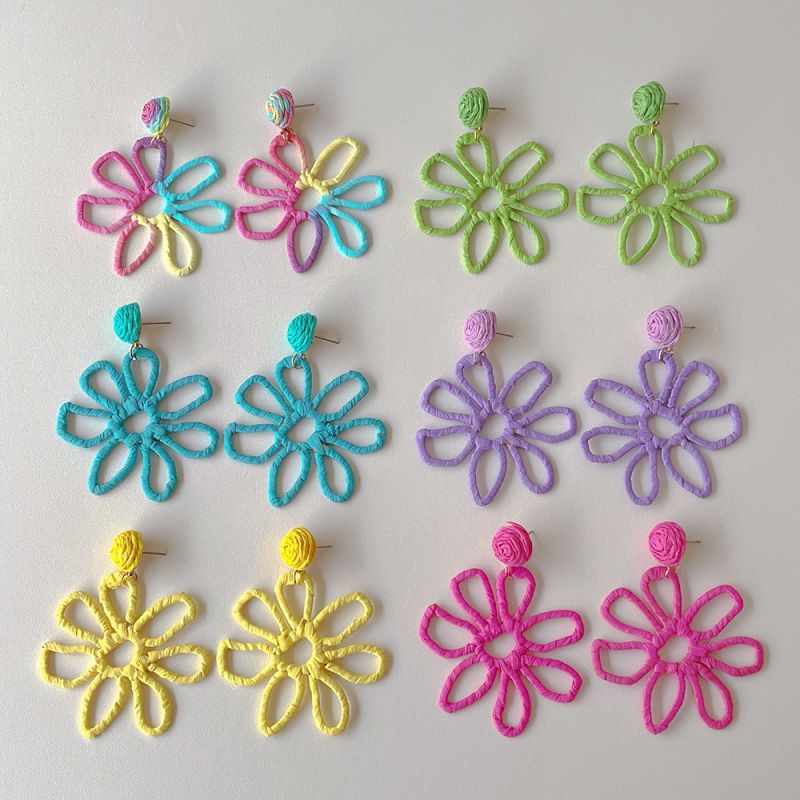 Fashion Green Flower Earrings Colorful Raffia Braided Hollow Flower Earrings