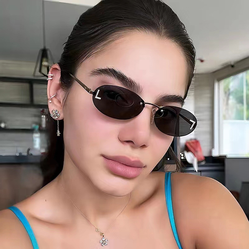 Gafas De Sol Pequeñas Con Montura Ovalada