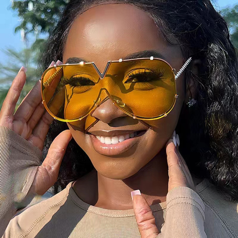 Gafas De Sol Con Montura Grande Irregular Ac