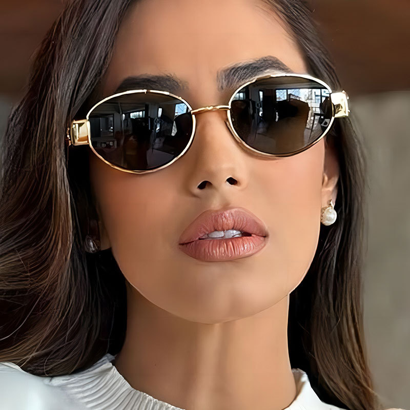 Fashion Gold Frame Gray Film Oval Metal Sunglasses