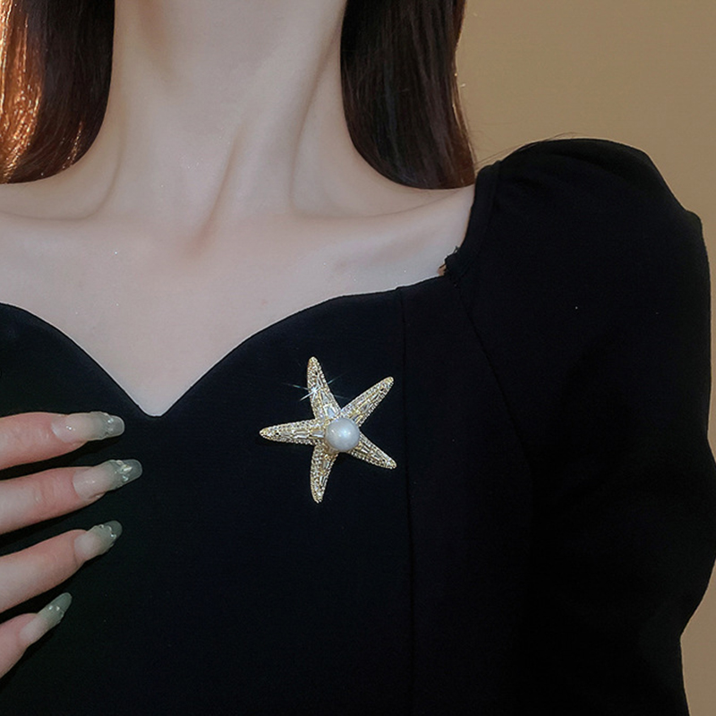Fashion Brooch-gold (real Gold Electroplating) Metal Diamond And Pearl Starfish Brooch