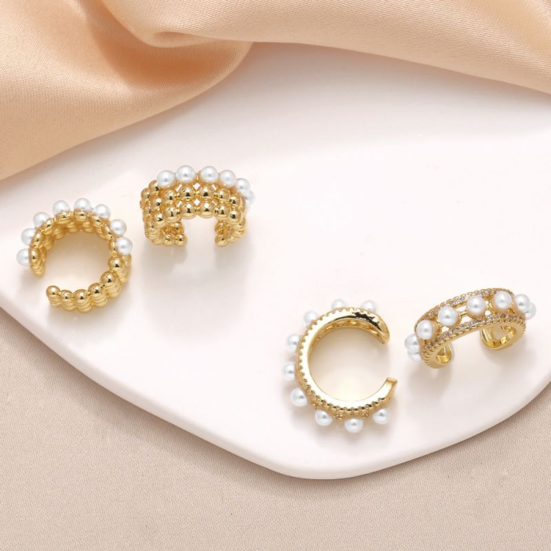 Fashion A Gold-plated Copper Geometric C-shaped Ear Clip