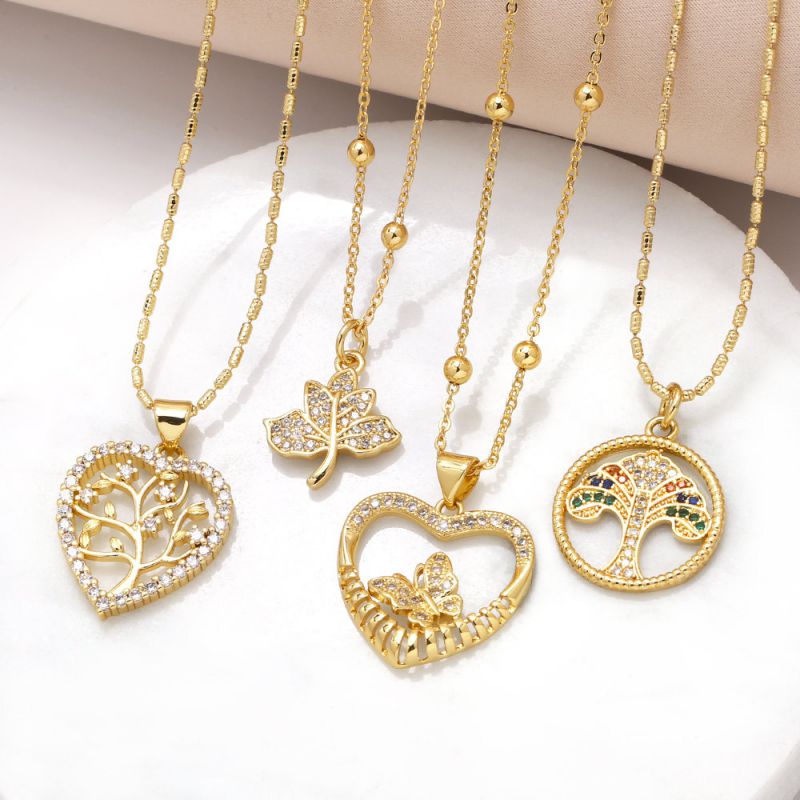 Fashion A Copper Plated Gold Heart Necklace With Diamonds