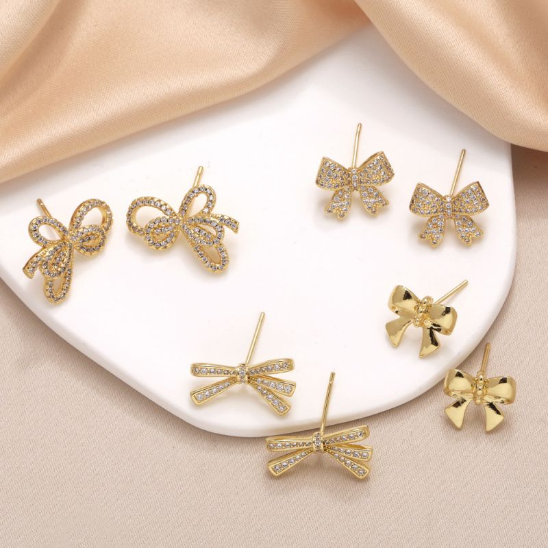 Fashion A Copper Gold-plated Diamond Bow Earrings