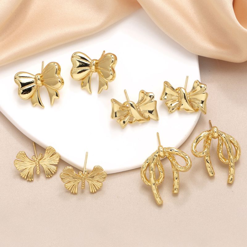 Fashion A Glossy Bow Earrings