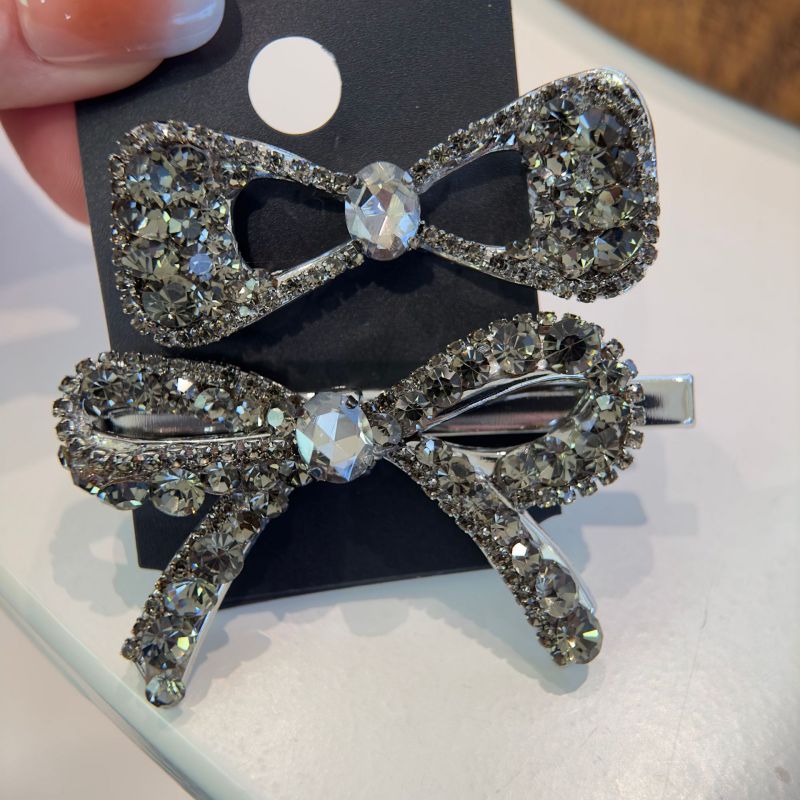Horquilla Con Lazo De Diamantes Geométricos