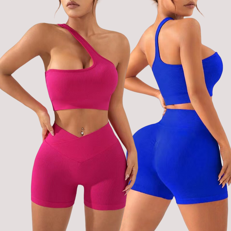 Conjunto De Yoga Con Pantalones Cortos Y Chaleco Con Un Hombro Combinado