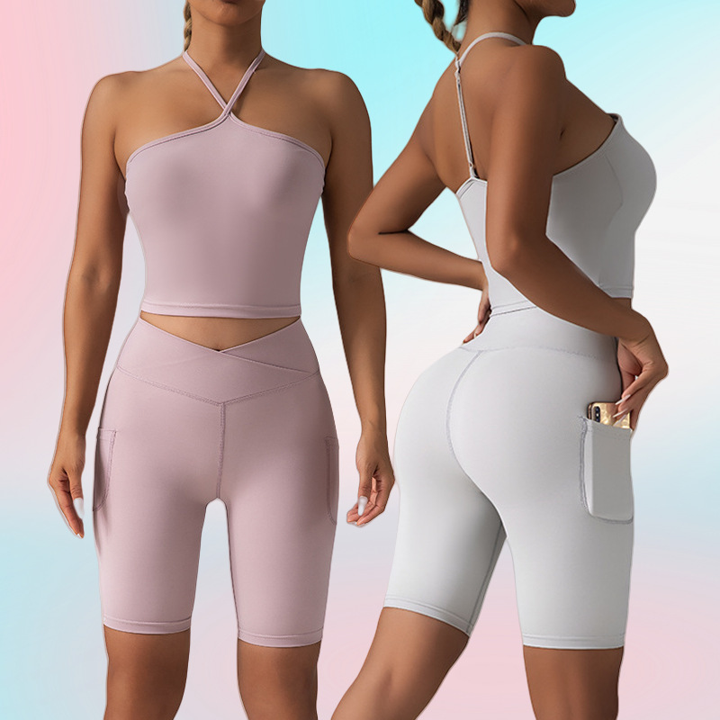 Conjunto De Yoga Con Pantalones Cortos Y Chaleco Halter Mezclados