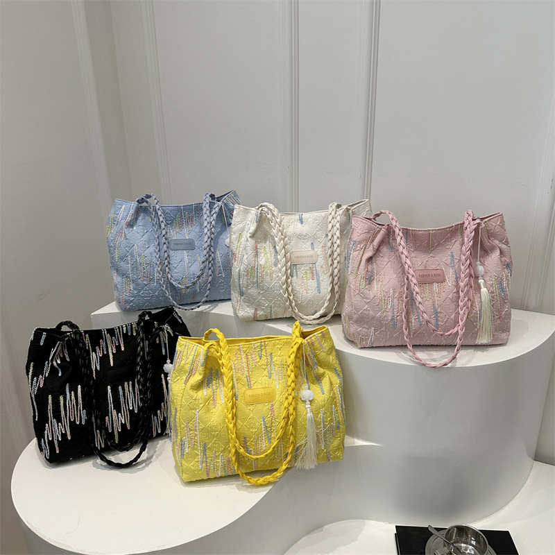 Fashion Pink With Ornaments Printed Large Capacity Shoulder Bag