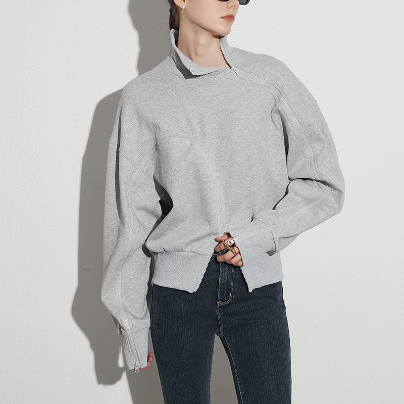 Sudadera Con Cuello Alto Y Cremallera Curva