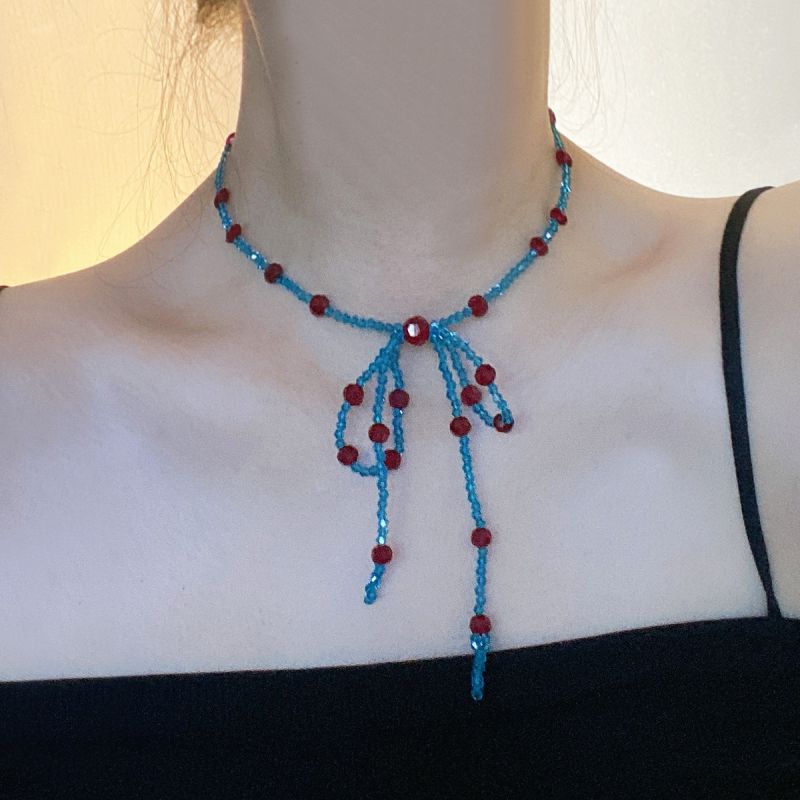 Collar De Cuentas En Contraste