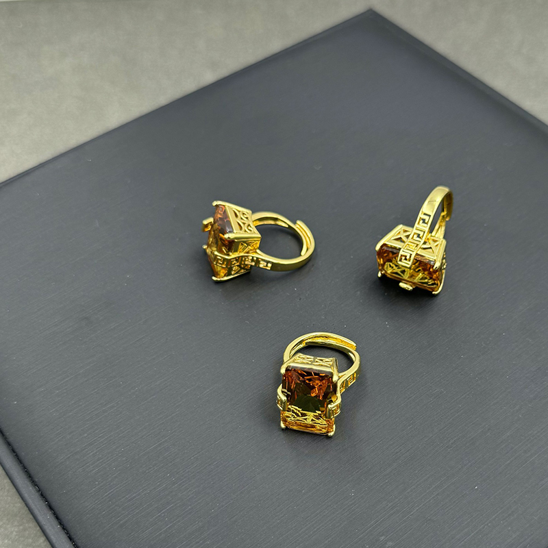 Fashion Sudan Stone Geometric Square Ring With Diamonds