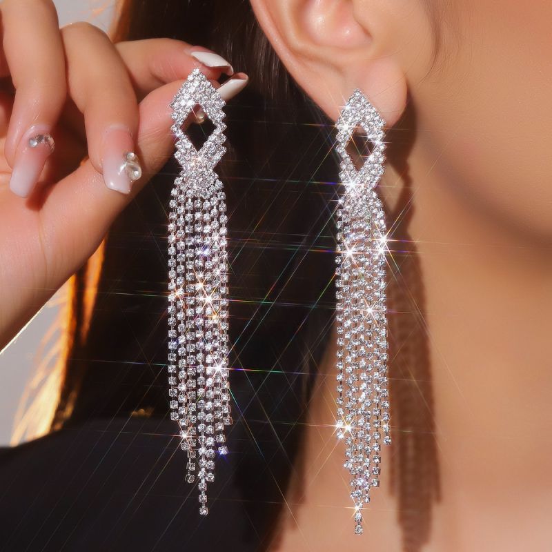 Pendientes De Aro Con Borlas De Diamantes Geométricos